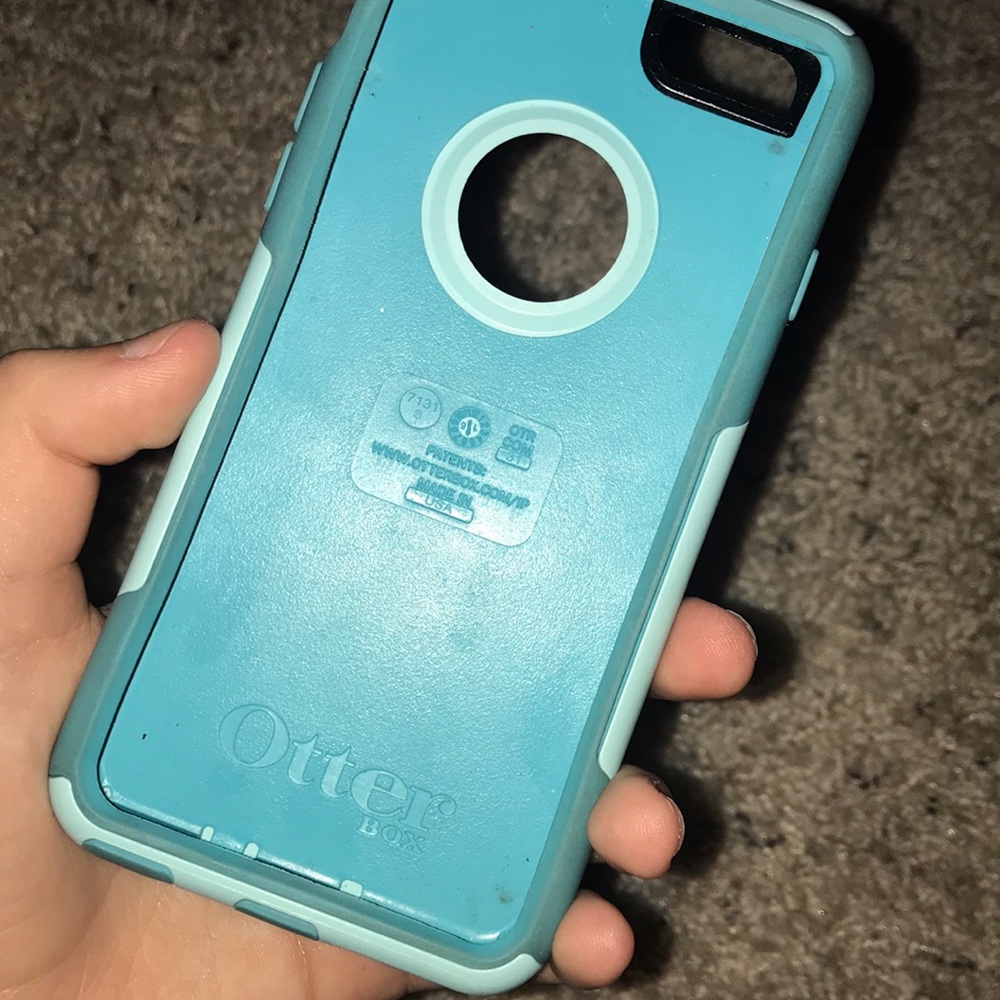 iPhone case - Picture 2 of 3